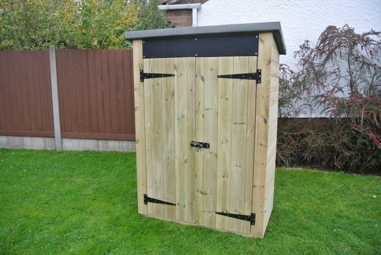 Storage Shed with Chalkboard - Image 2