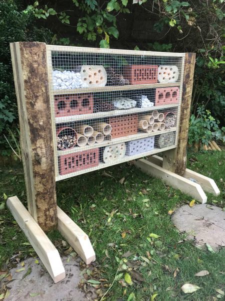 Freestanding Bug Hotel