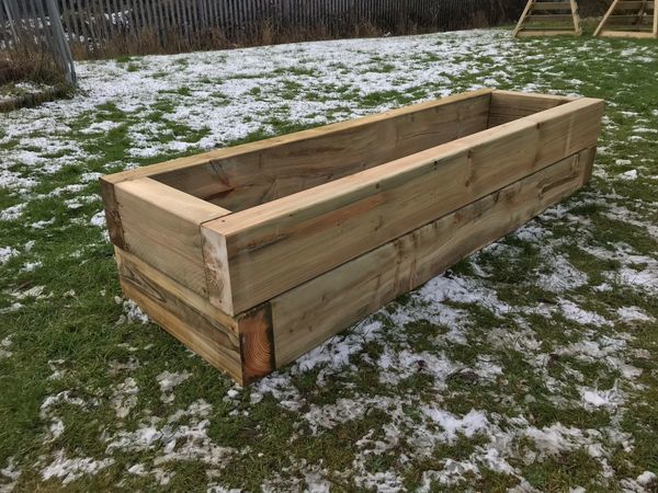 Large Sleeper Planter