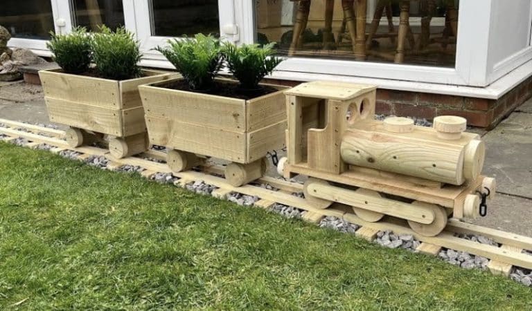 Steam Train Planter