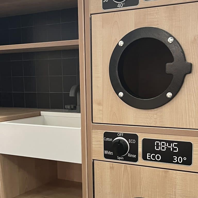 Premium Laundry Unit - Image 2
