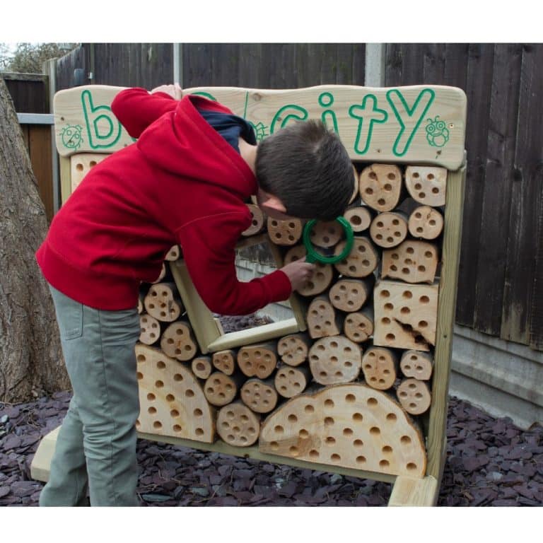 Bug City - Image 2