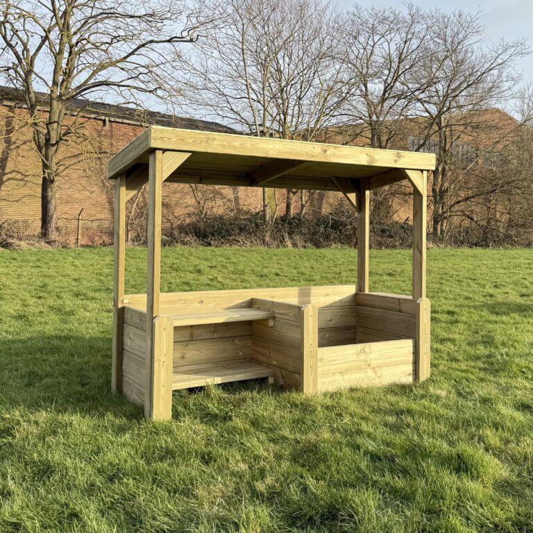 Children’s Outdoor Construction Play Hut