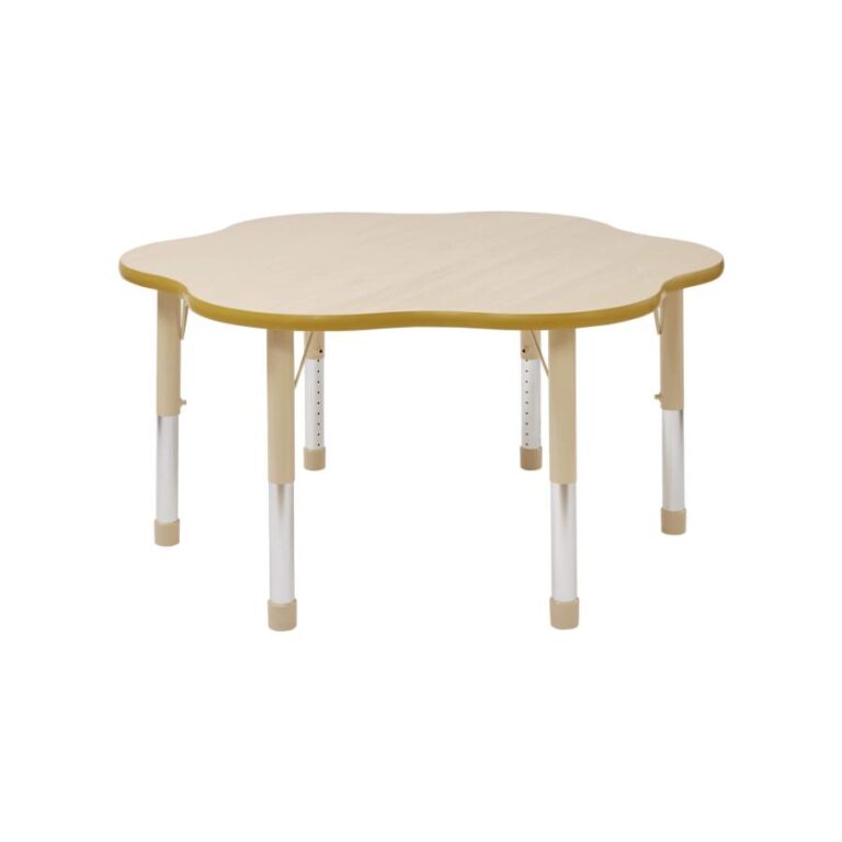 Elegant Flower Table