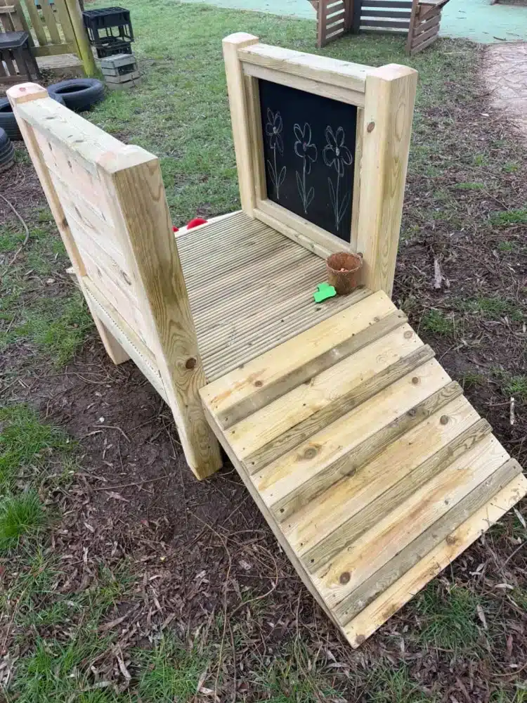 Small Outdoor Up & Over Climbing Unit - Image 3