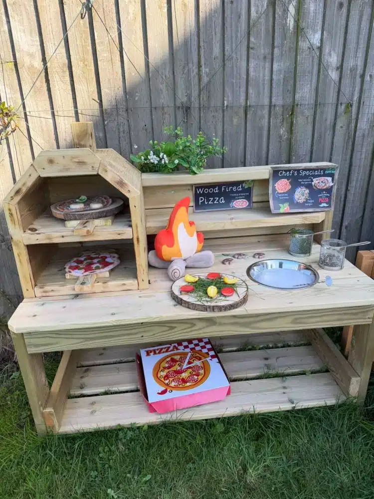 Outdoor Pizza Oven - Image 9